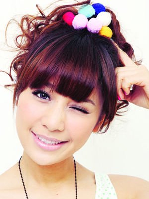 甜美邻家女孩自然妆  让他一眼就记住你