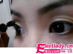 眼袋黑眼圈化妆步骤图解