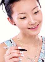 如何画眼线视频教程让你轻松学