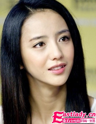 《宫锁心玉》杨幂佟丽娅美妆照