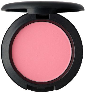 粉嫩双颊 可爱妆品打造街拍妆容