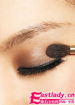 打造融化人心の冬季暖意妆容