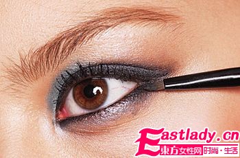 冰蓝圣 妆 化身派对冷艳Queen