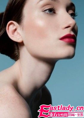 摆脱脱妆大困扰 2分钟魅力重现