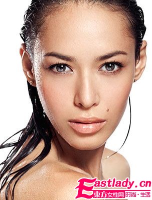 2011裸妆当道 化身敢 裸 BB控