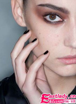 10个美甲诀窍 初秋美扮美到指尖