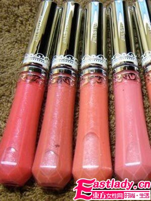 12星座开运美妆品 炫色新主张