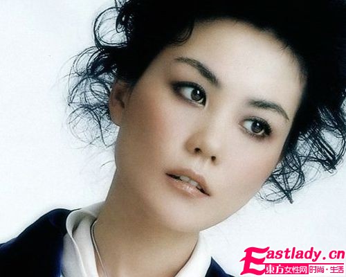 明星示范 如何伪 妆 大方脸