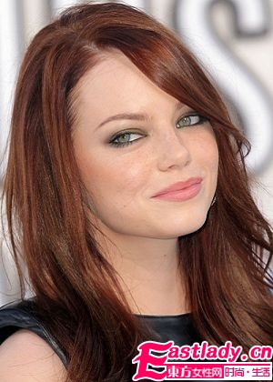 看潮妆亮点 烟熏主打御姐范