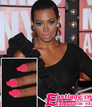 独特美甲齐登场 明星也是美甲控