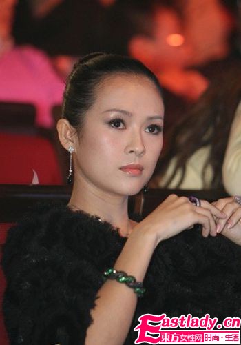 章子怡[妆]勾魂 再度虏获霍启山