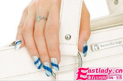 搭配季来临 当动人美甲遭遇手袋