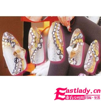 日杂9月美甲趋势 百搭炫彩任你挑