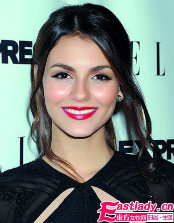 时尚尖端 欧美潮流女星示范本季最美妆容(组图)