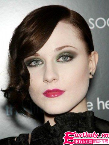 惊艳又潮流 明星示范9款抢眼派对妆