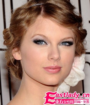 慵懒魅力 明星示范万圣节彩妆灵感