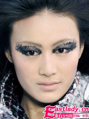 唇红齿白 彰显十足东方[女人味]