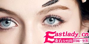 迷蒙水蓝色 打造冬日小萝莉眼妆