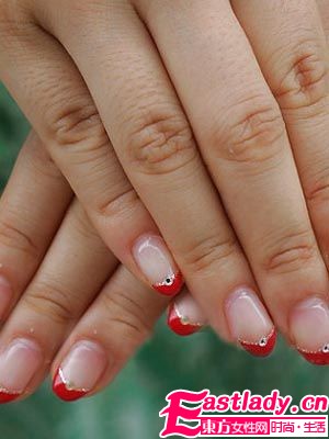 纯美美甲燃情指尖 挥别暗淡深秋