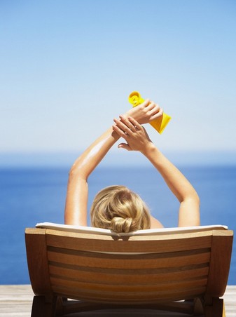 隔离霜和防晒霜的区别 隔离霜和防晒霜的选择