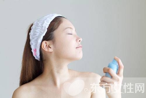 控油祛痘的方法有哪些 几招教你如何在夏季有效控油祛痘