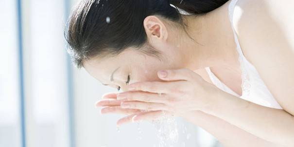 艾美奖女神扎堆 自然堂凝时CP助你打造不老容颜