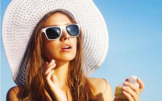 拒绝变身黑美人 夏日防晒要趁早再趁早