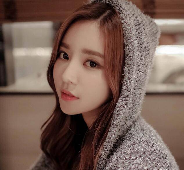 20岁花样年龄 适合使用什么眼霜