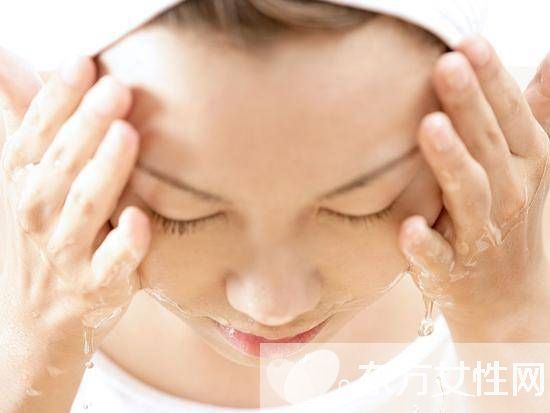 脂肪粒是怎么形成的 如何按摩去除脂肪粒