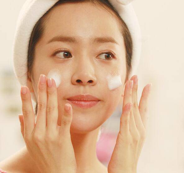 探究红血丝形成原因 四小妙招去除红血丝