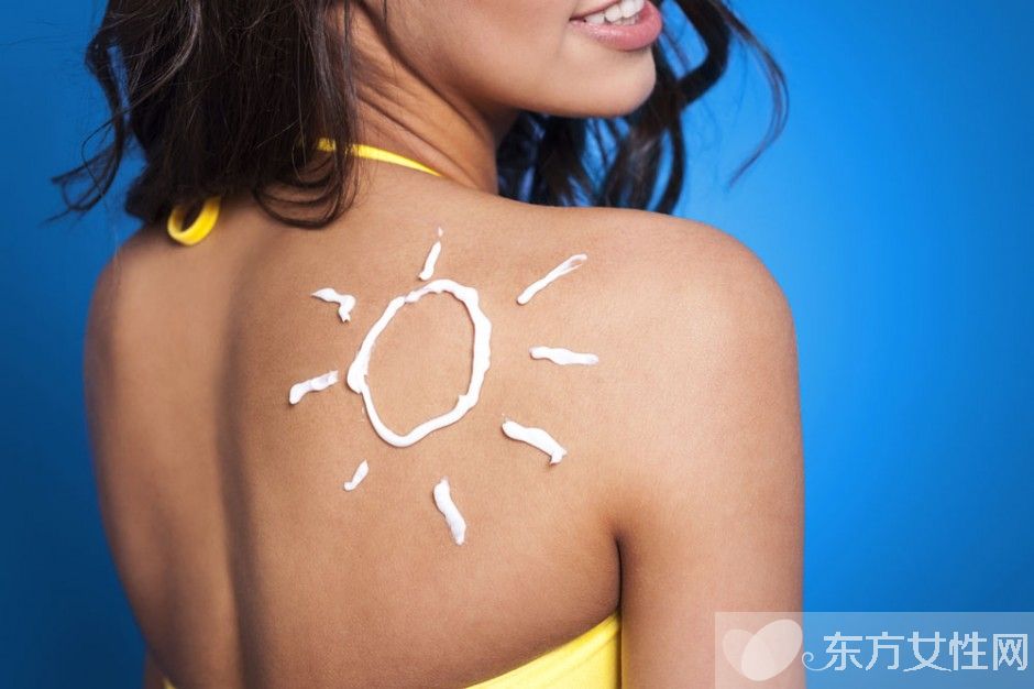 揭正确的美容护肤手法 精华可不是随便涂的