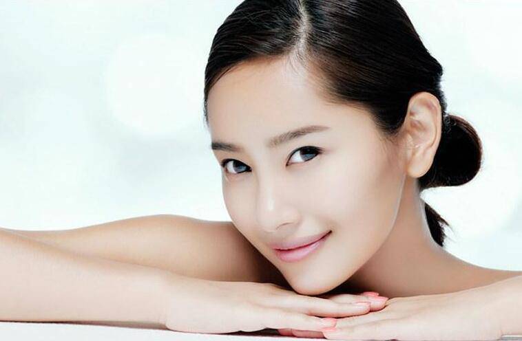 干性皮肤怎么保养 不同年龄段的肌肤保养秘笈