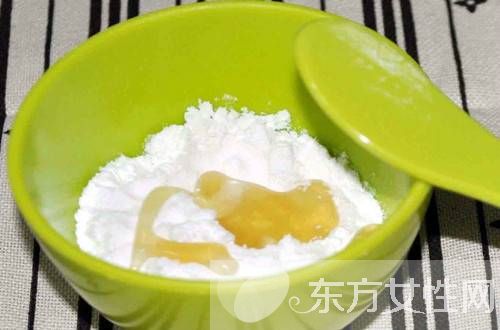 干性皮肤怎么保养 自制补水保湿面膜推荐