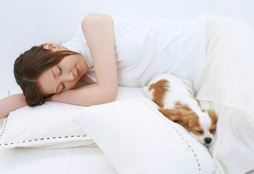 眼部皱纹怎么去除 五种人容易长皱纹