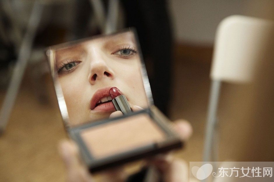 化妆品使用步骤解析 揭女人美容护肤的10大保养秘诀