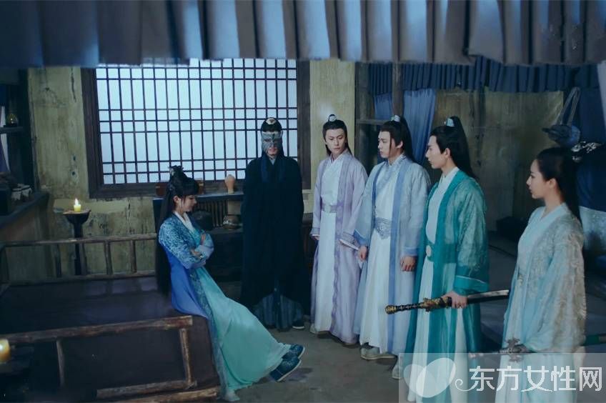 开学活用咬唇妆 自然堂助你变身 萌系 少女