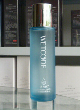 油性皮肤怎么护理 夏季油性皮肤怎么护理