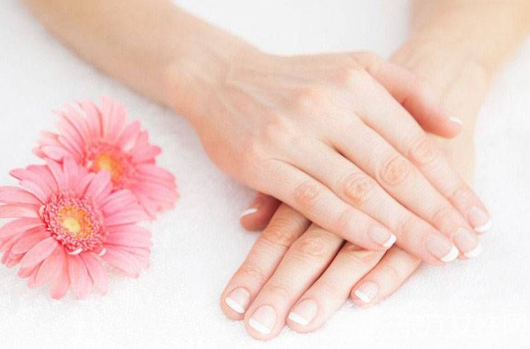 如何手部美白 让手部美白有哪些美容秘方