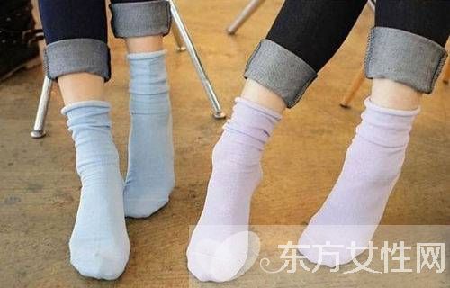 皮肤干燥起皮怎么办 只需4招轻松解决