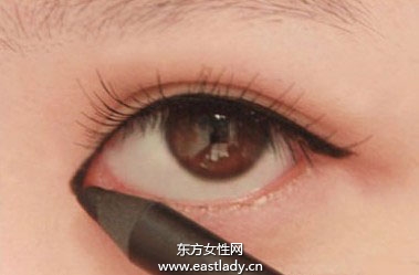 7个小窍门 教你眼睛怎么变大