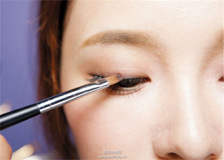 让男人们欲罢不能的5大造型攻略