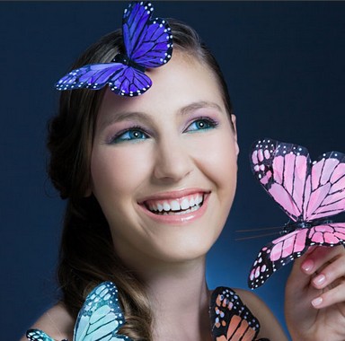 告别 熊猫眼 　黑眼圈的化妆 遮盖术