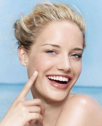 女人的天敌晒斑 十个预防晒斑的好习惯