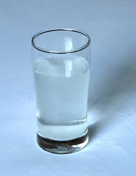 排毒养颜 早晨一杯白开水排毒养颜美容