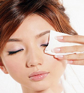 彩妆卸妆用卸妆水好还是卸妆油好