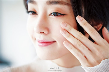 肌断食保养极简化 找回肌肤自癒力