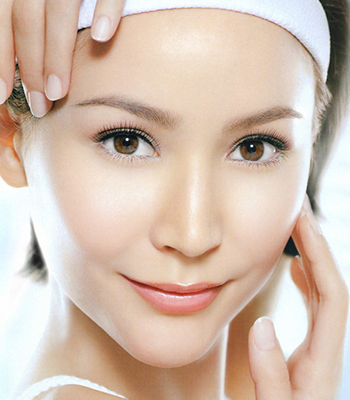 女性美容护肤 怎样去除令人苦恼的抬头纹呢