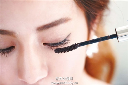 皮肤护理 轻质化  美肌效果不打折