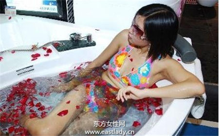 正确洗澡洗出健康肌肤