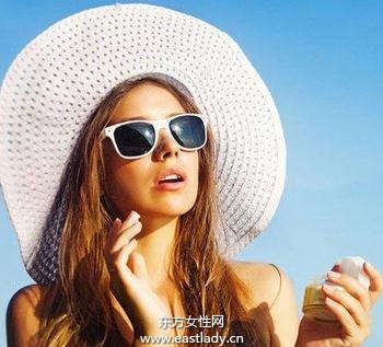 别让晒斑在脸上生根